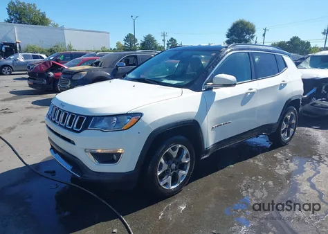 2018 Jeep Compass Limited 4X4 z USA, uszkodzony, nr VIN 3C4NJDCB8JT175219